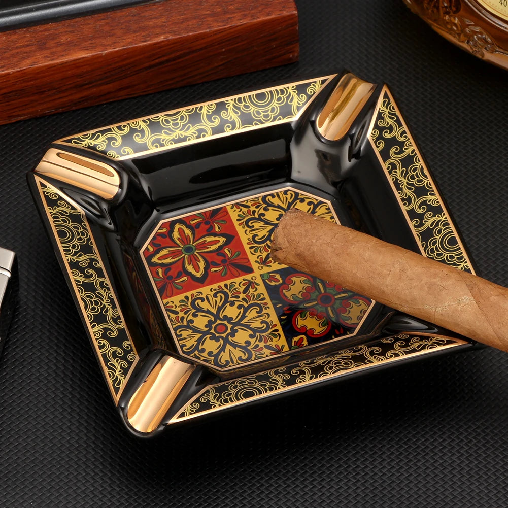 Cendrier en céramique motifs avec cigare, 4 emplacements pour cigares