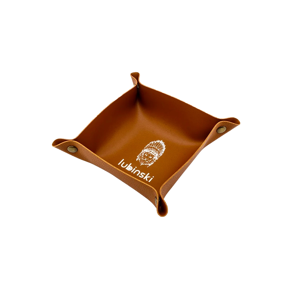 Cendrier de poche en cuir couleur marron, alliant style et praticité.