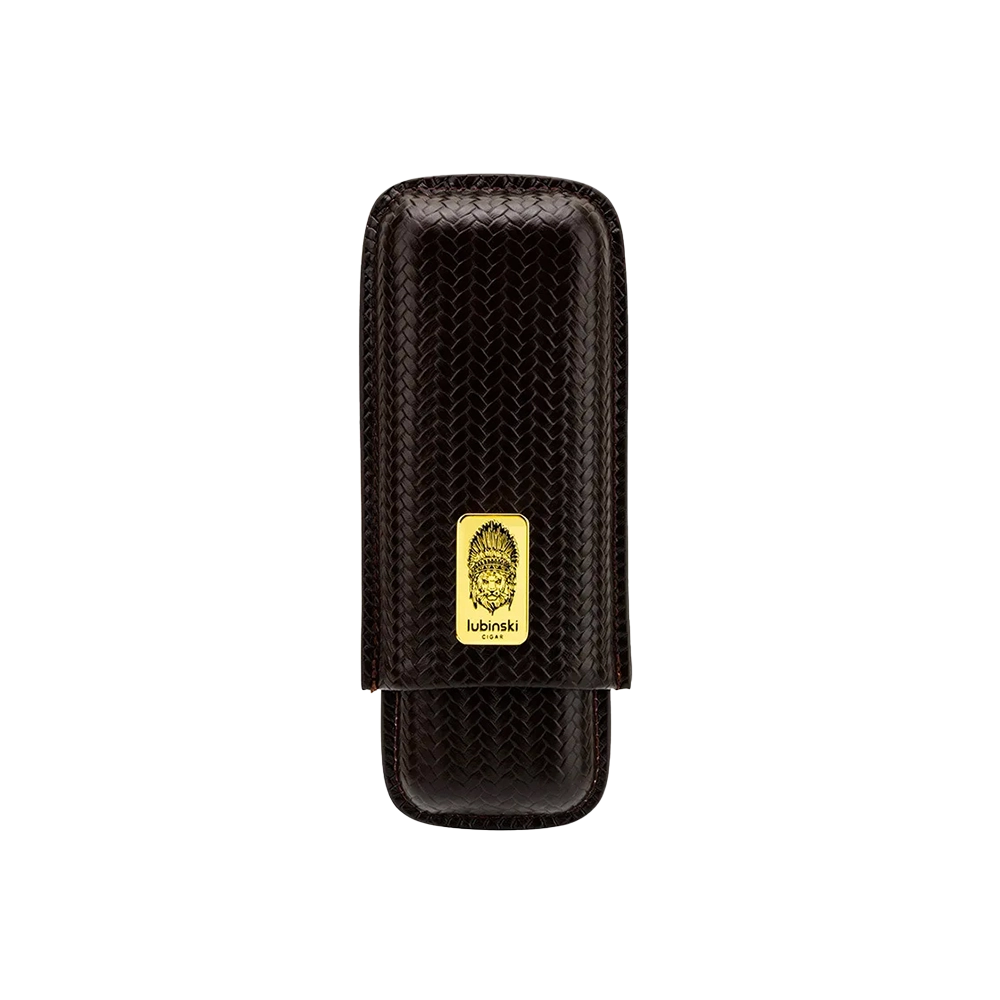 Étui pour 2 cigares en cuir de vache marron, compact et élégant, offrant une protection optimale pour vos cigares lors de vos déplacements.