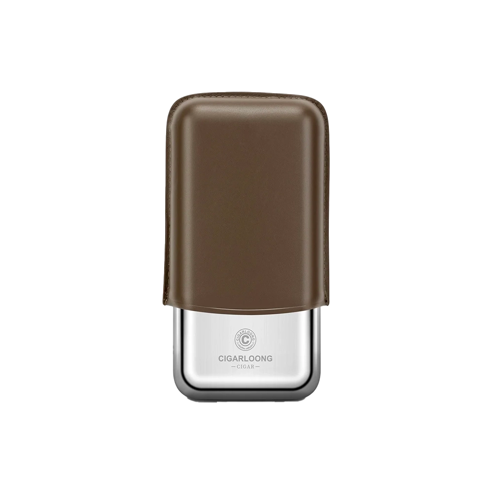 Étui à 3 cigares en cuir de vache et métal, couleur marron.